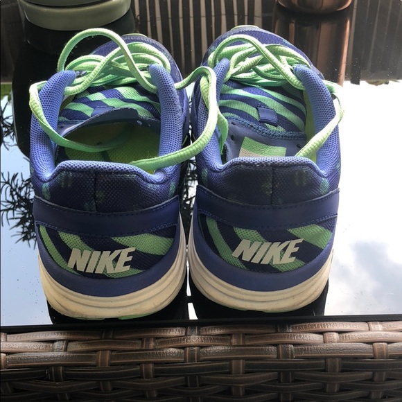 Nike “Polka Dot” running shoes - Picture 4 of 4